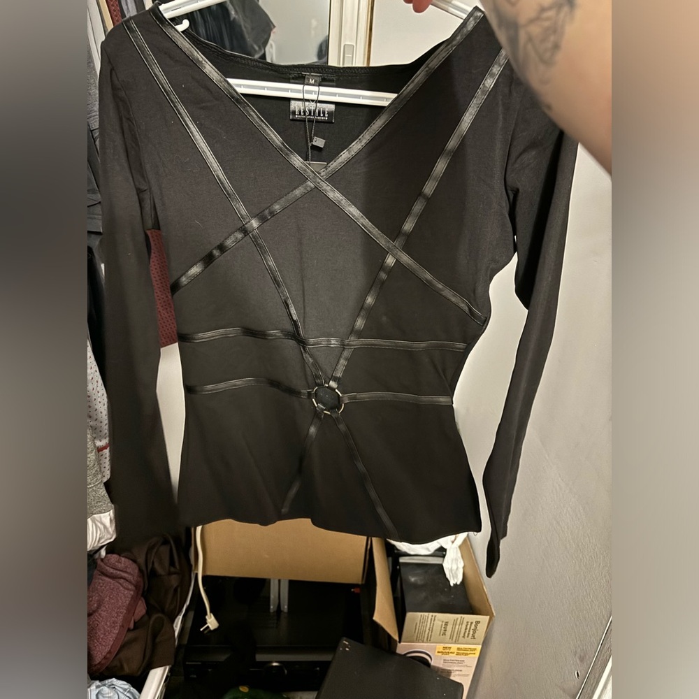 Restyle shirt M